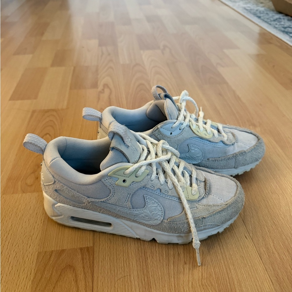 Nike Air Max 90 Futura